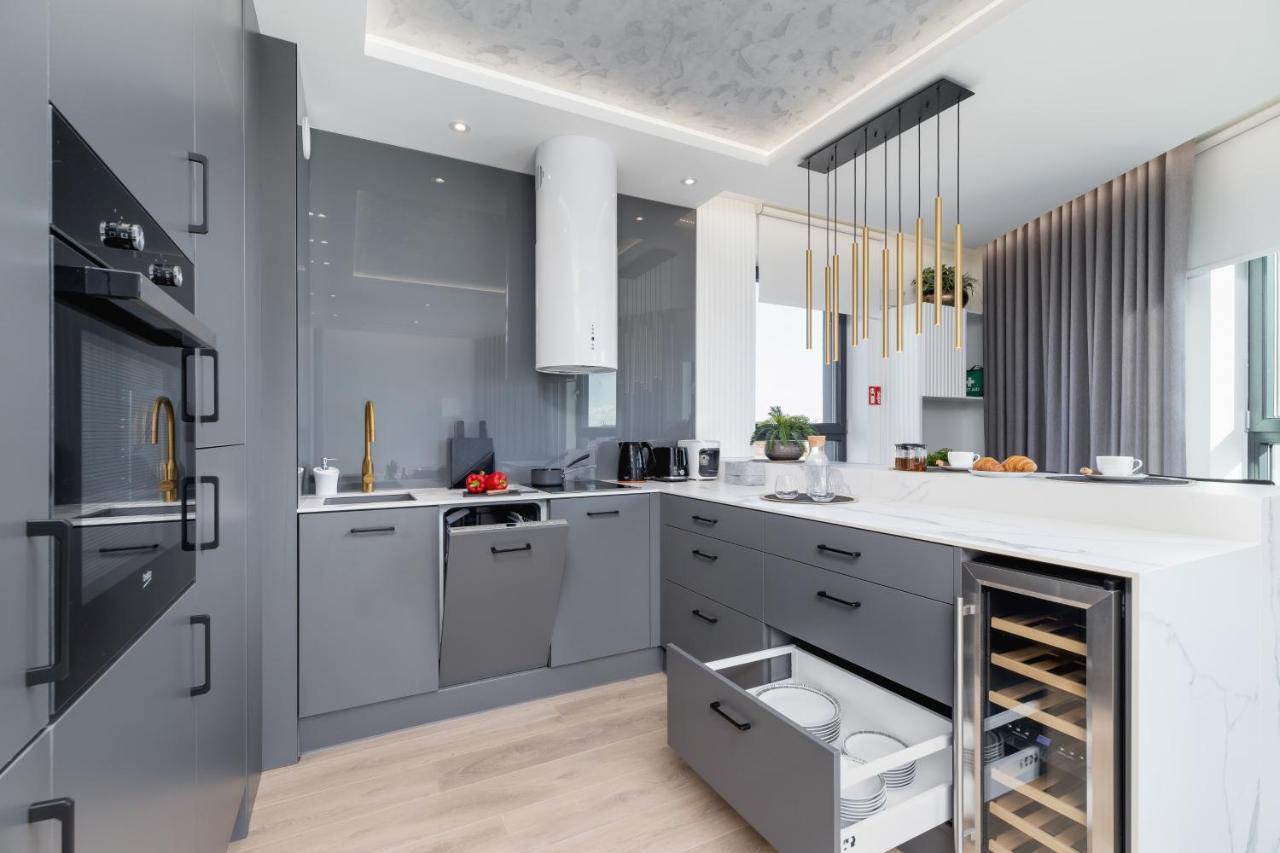 Apartment Mogilska By Renters Prestige *