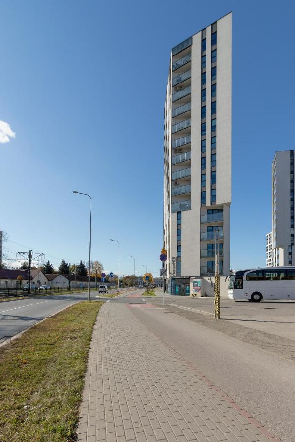 Apartment Mogilska By Renters Prestige